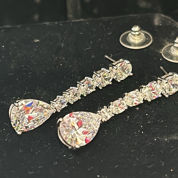 Glamorous Cubic Zirconia Pear Cut Drop Earrings-Boutique - Picture 7 of 11